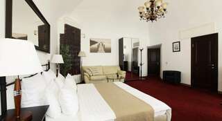Гостиница Маллиотт Отель Хованский Москва Улучшенный двухместный номер с 1 кроватью или 2 отдельными кроватями-9