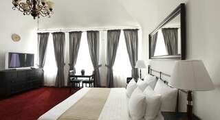 Гостиница Маллиотт Отель Хованский Москва Улучшенный двухместный номер с 1 кроватью или 2 отдельными кроватями-6